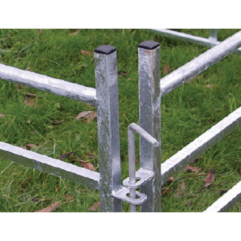 Bateman Mid Range Sheep Hurdle C/W Rod
